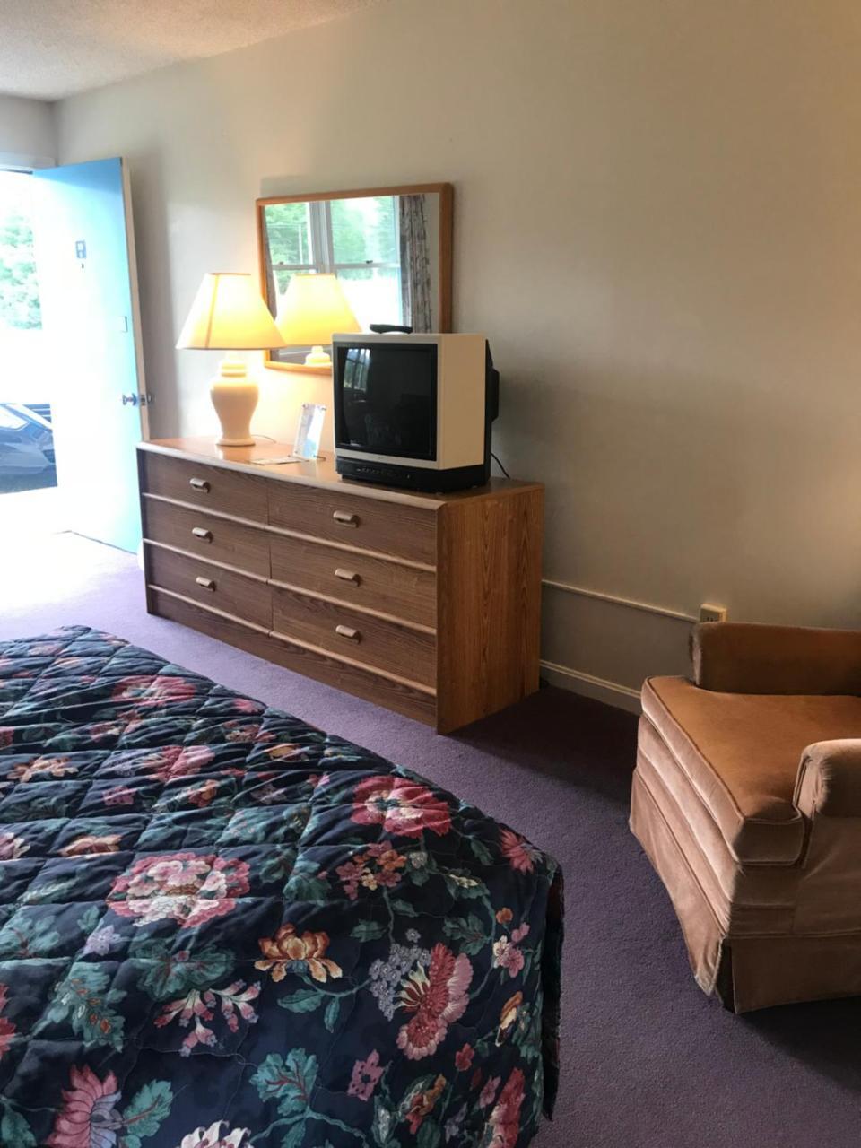 Twin Mountain Four Seasons Motor Inn מראה חיצוני תמונה